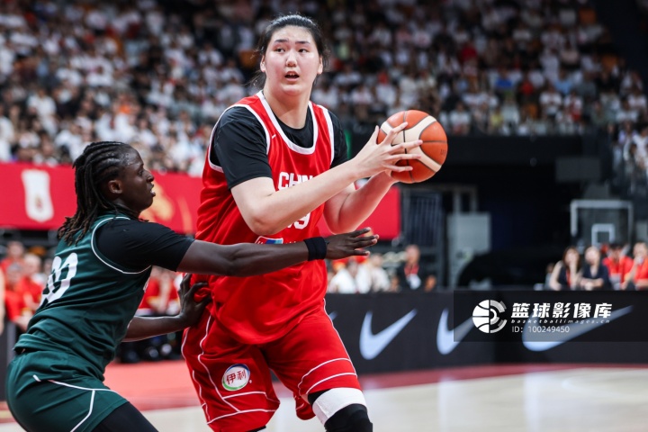 中国女篮亚运会名单:王思雨、杨舒予、刘禹彤、张子宇、李缘在列 中国女篮亚运会名单:王思雨、杨舒予、刘禹彤、张子宇、李缘在列
